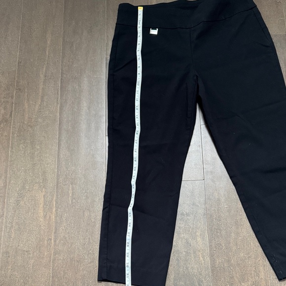 Alfani Black Ankle Pants - Picture 3 of 7